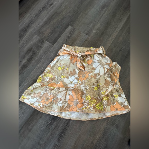 Anthropologie - Current Air Scalloped Edge Floral Skirt - Picture 5 of 8